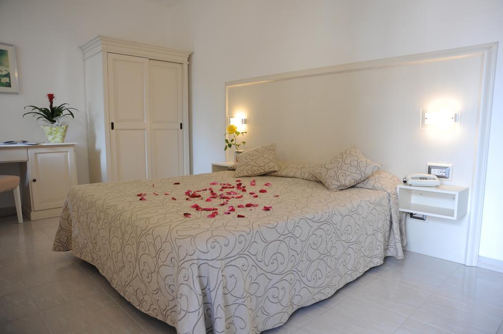 Hotel Barsalini SantʼAndrea Oda fotoğraf
