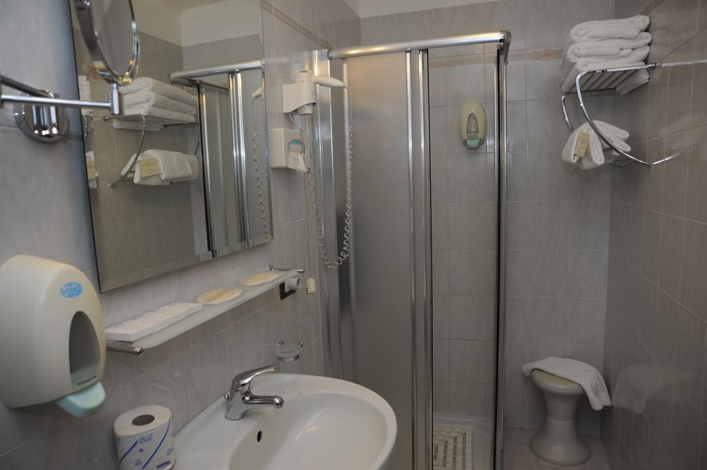 Hotel Barsalini SantʼAndrea Dış mekan fotoğraf
