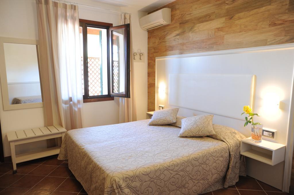Hotel Barsalini SantʼAndrea Dış mekan fotoğraf